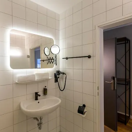 호텔 Nikii 레버쿠젠