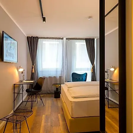 Hotel Nikii 3*