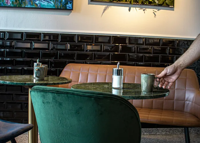 Nikii 3* 레버쿠젠